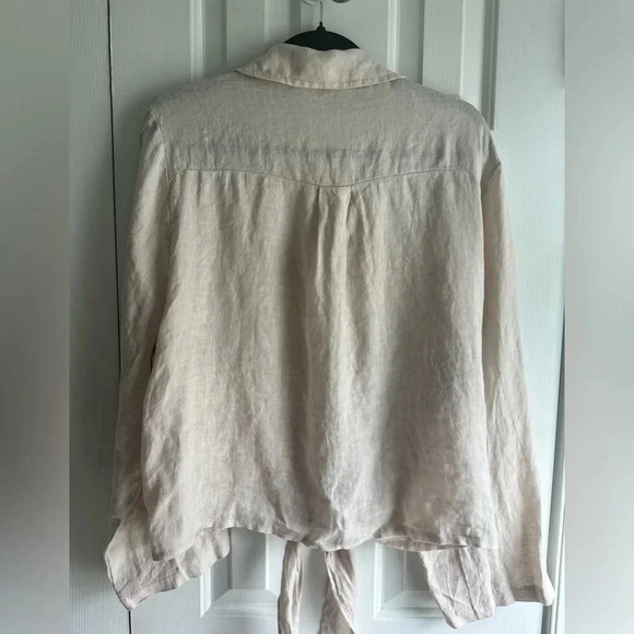 100% Linen tie waist button up blouse, sequined pocket w/ roll up sleeve - Picture 4 of 7